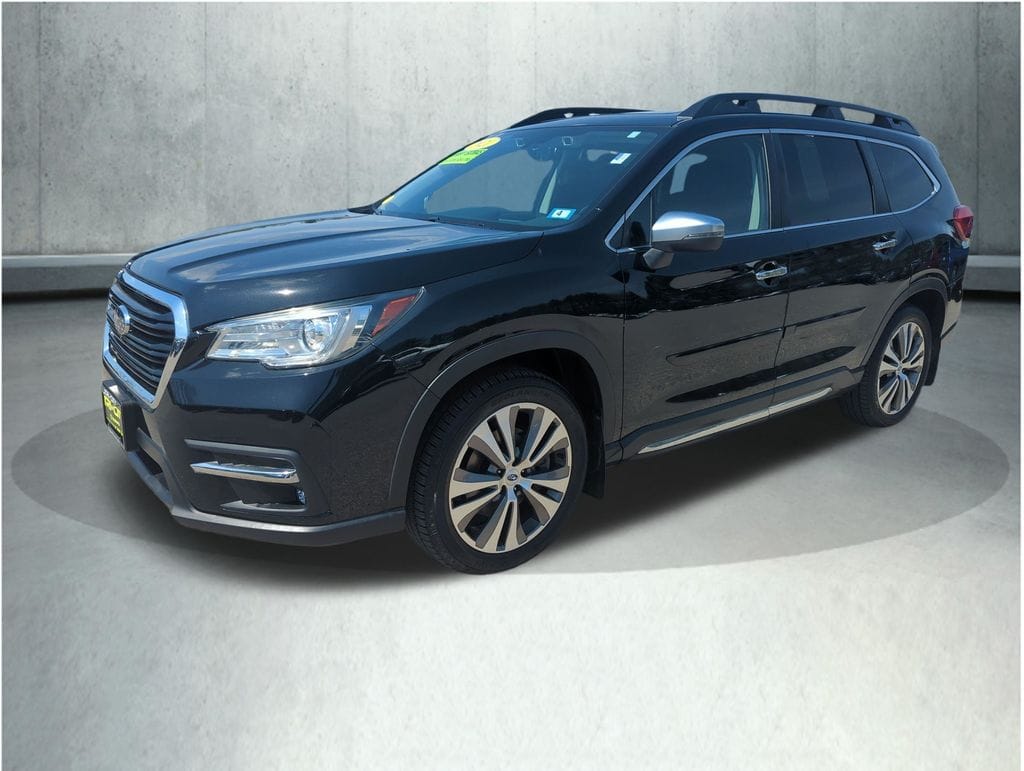 2021 Subaru Ascent Touring's photo
