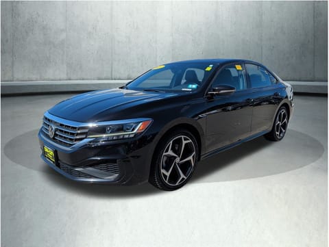 1 image of 2021 Volkswagen Passat 2.0T R-Line
