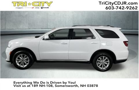 1 image of 2022 Dodge Durango SXT