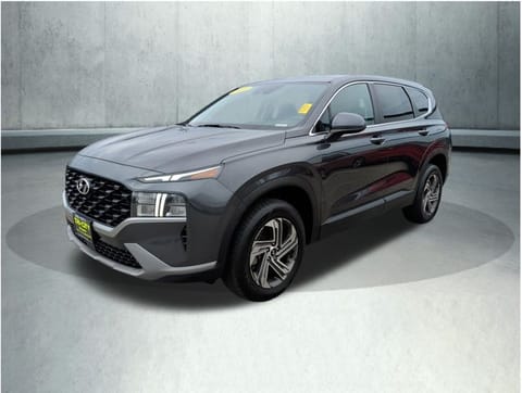 1 image of 2022 Hyundai Santa Fe SE