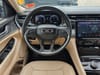 17 thumbnail image of  2022 Jeep Grand Cherokee Limited