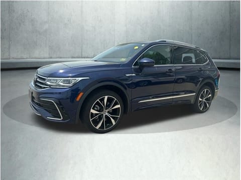1 image of 2022 Volkswagen Tiguan 2.0T SEL R-Line