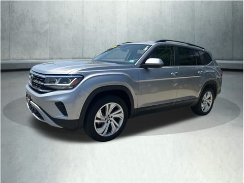 1 image of 2023 Volkswagen Atlas 2.0T SE w/Technology