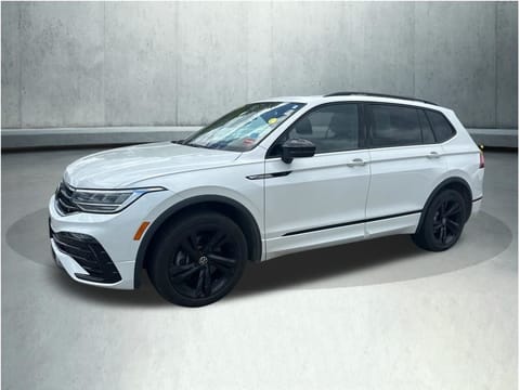 1 image of 2023 Volkswagen Tiguan 2.0T SE R-Line Black