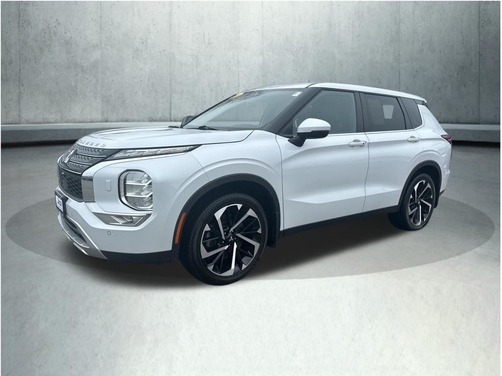 2024 Mitsubishi Outlander SE S-AWC's photo