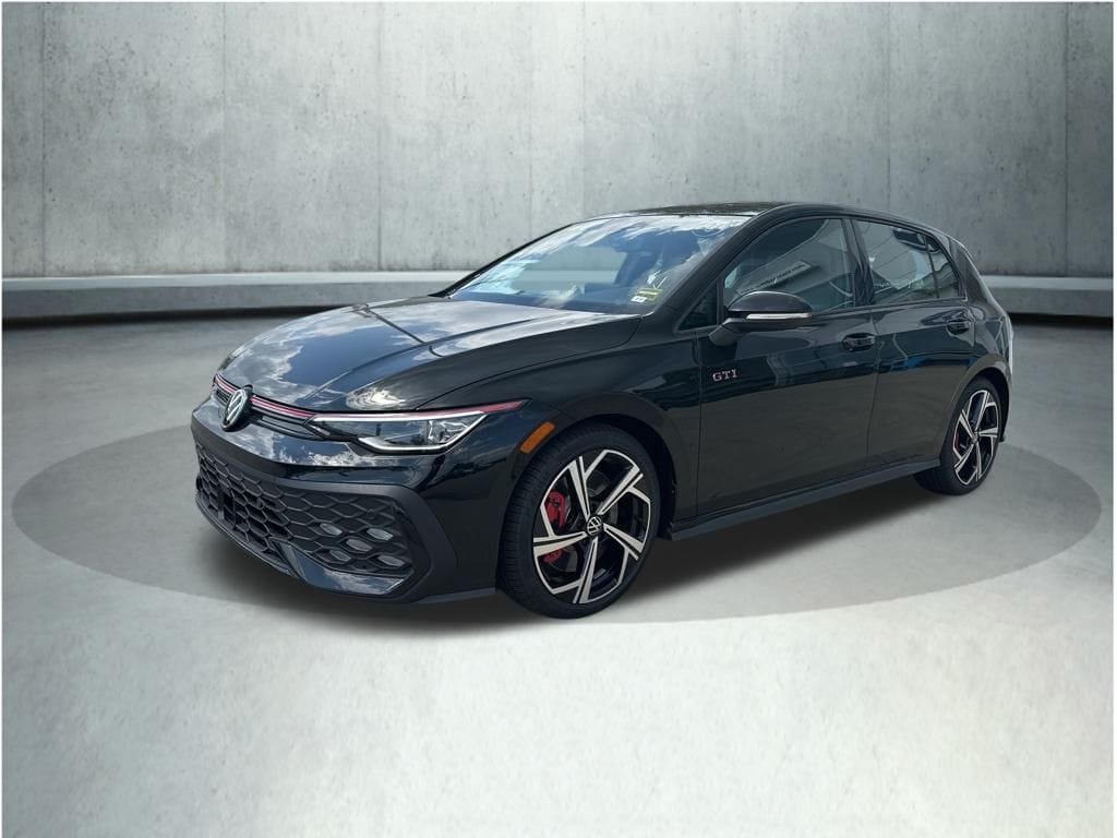 2025 Volkswagen Golf GTI 2.0T SE 4-door DSG's photo