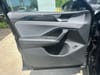 16 thumbnail image of  2025 Volkswagen Tiguan 2.0T SE