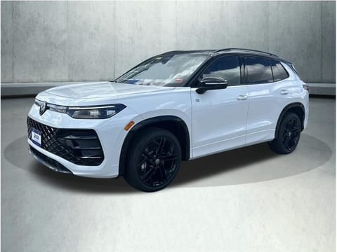 1 image of 2026 Volkswagen Tiguan 2.0T SE R-Line Black