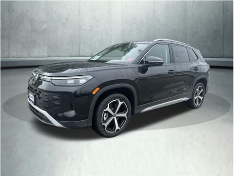1 image of 2026 Volkswagen Tiguan SE