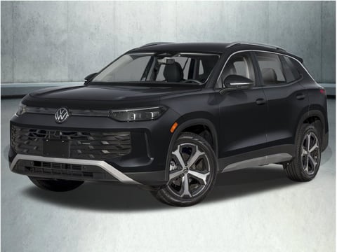 1 image of 2026 Volkswagen Tiguan 2.0T SE