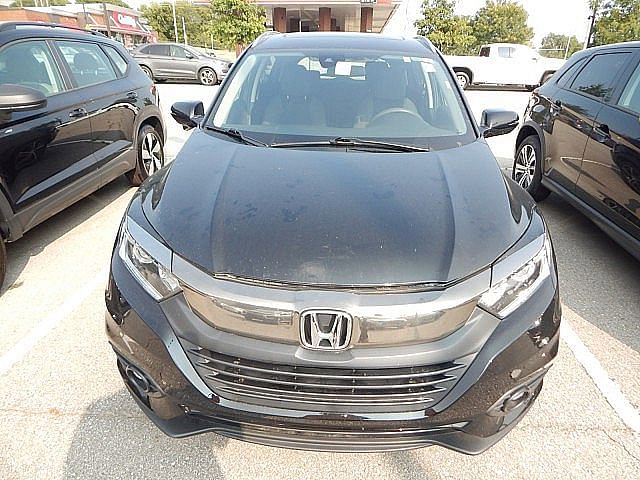 Used 2022 Honda HR-V EX with VIN 3CZRU6H52NM755048 for sale in Kansas City