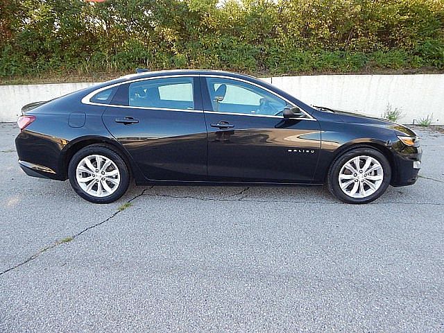 Used 2022 Chevrolet Malibu 1LT with VIN 1G1ZD5ST2NF148289 for sale in Kansas City