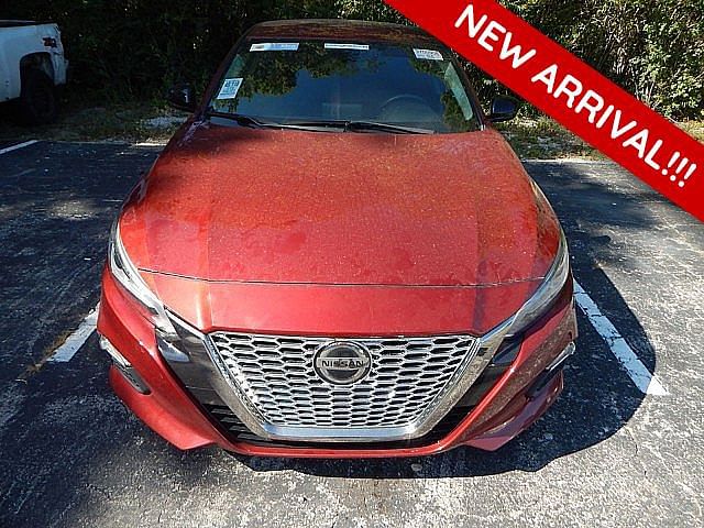 Used 2020 Nissan Altima SR with VIN 1N4BL4CV4LC128006 for sale in Kansas City