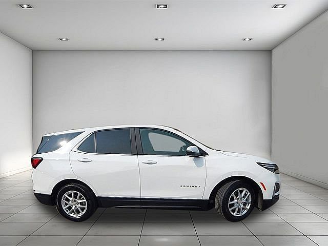 Used 2022 Chevrolet Equinox LT with VIN 3GNAXKEV6NL178206 for sale in Kansas City, MO