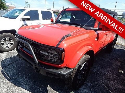 1 image of 2023 Ford Bronco Outer Banks