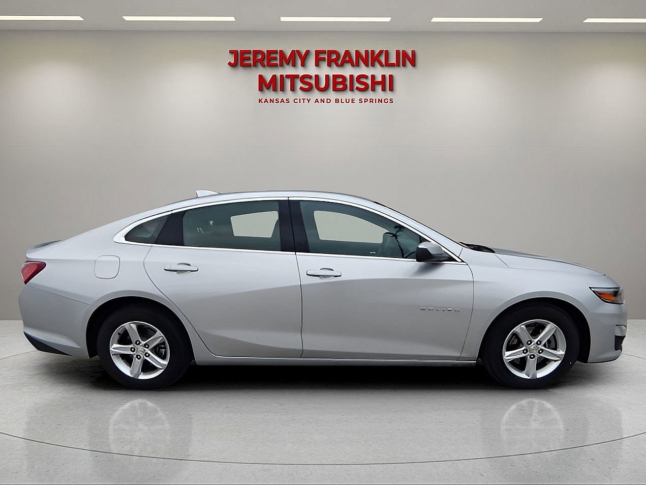 Used 2022 Chevrolet Malibu 1LT with VIN 1G1ZD5ST7NF176833 for sale in Kansas City