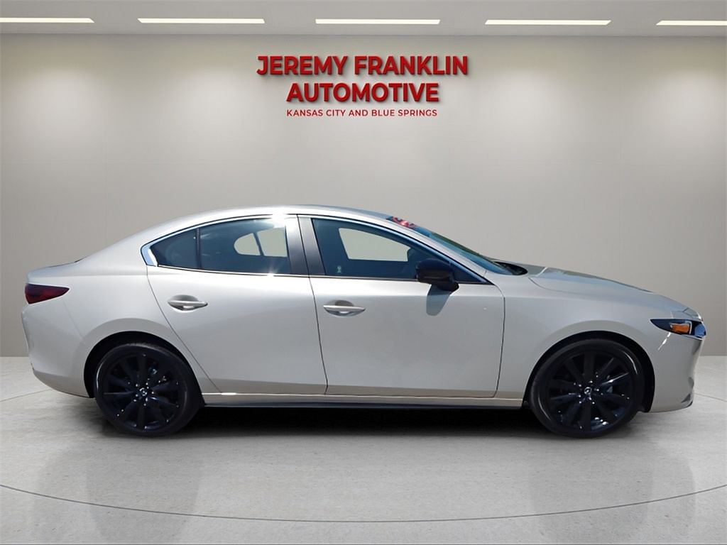 Used 2025 Mazda Mazda3 Select Sport with VIN 3MZBPABM0SM456796 for sale in Kansas City
