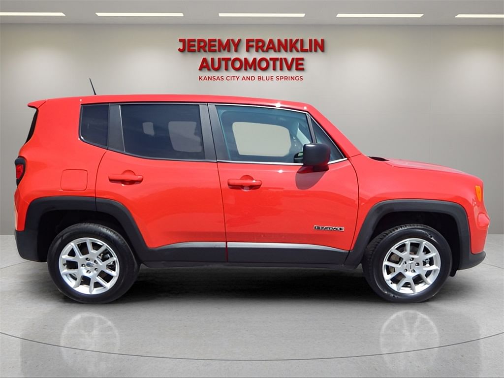 Used 2023 Jeep Renegade Latitude with VIN ZACNJDB15PPP68591 for sale in Kansas City