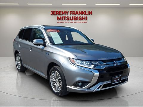 1 image of 2020 Mitsubishi Outlander PHEV SEL