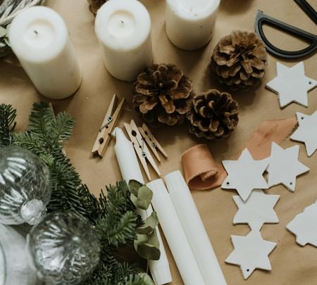 Simple & Beautiful DIY Christmas Decorations
