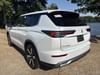 8 thumbnail image of  2025 Mitsubishi Outlander SE