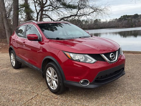1 image of 2017 Nissan Rogue Sport SV