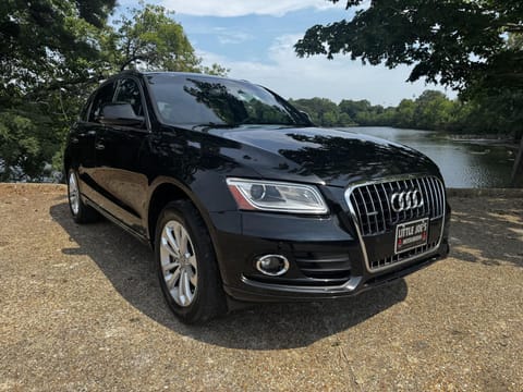 1 image of 2016 Audi Q5 Premium Plus