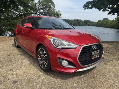 1 image of 2016 Hyundai Veloster Turbo