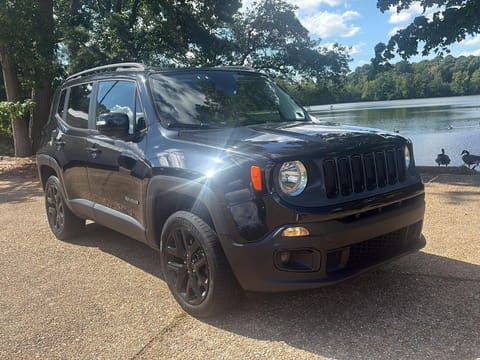 1 image of 2016 Jeep Renegade Justice