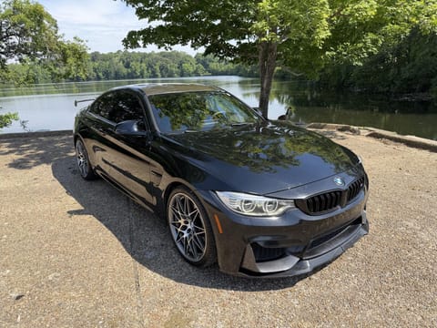 1 image of 2017 BMW M4 COUPE