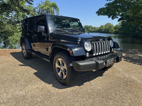 1 image of 2017 Jeep Wrangler Unlimited Sahara