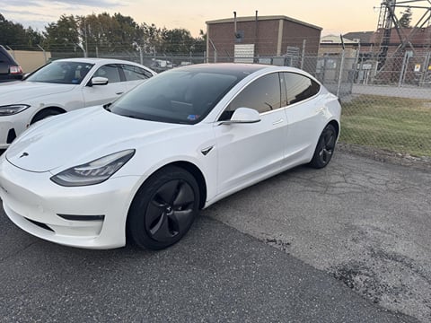 1 image of 2018 Tesla Model 3 Long Range Battery