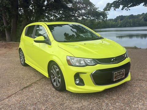 1 image of 2019 Chevrolet Sonic LT