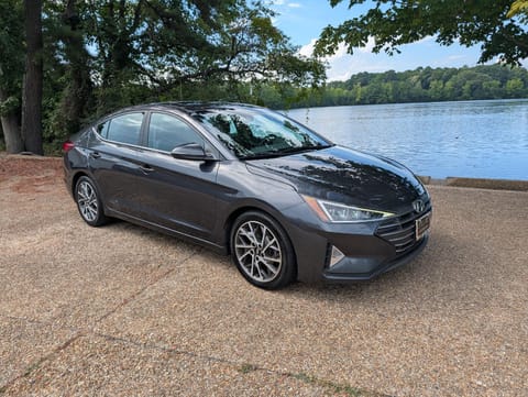 1 image of 2020 Hyundai Elantra Limited
