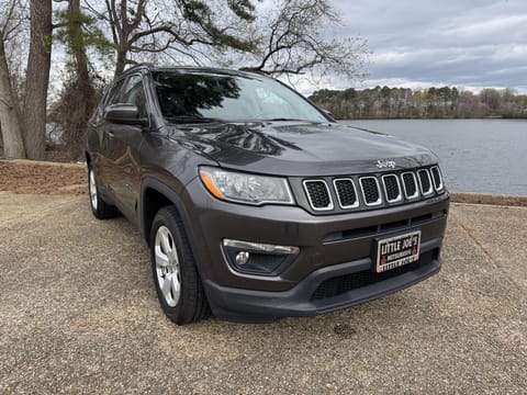 1 image of 2020 Jeep Compass Latitude