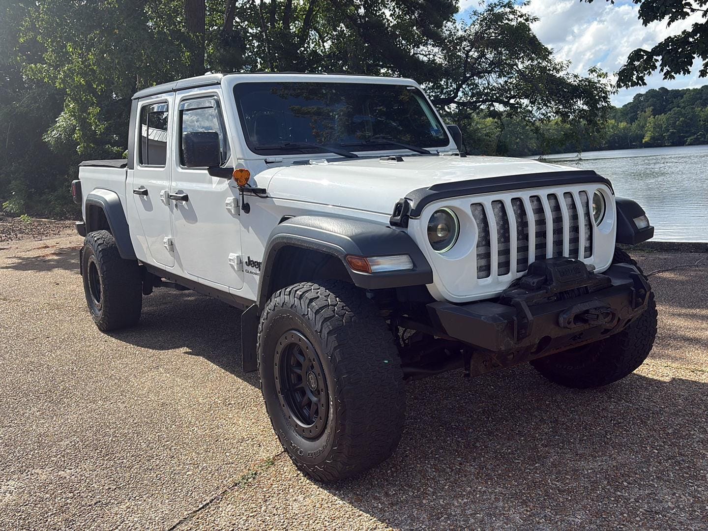 2020 Jeep Gladiator Sport S 4WD photo