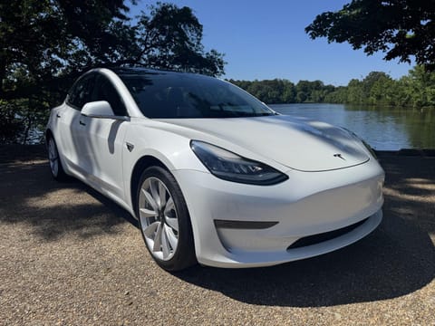 1 image of 2020 Tesla Model 3 Long Range