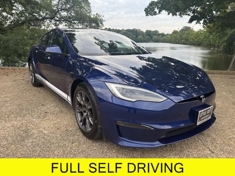 1 image of 2022 Tesla Model S Plaid