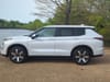 6 thumbnail image of  2026 Mitsubishi Outlander SE