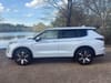 10 thumbnail image of  2026 Mitsubishi Outlander SE