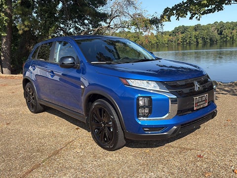 1 image of 2027 MITSUBISHI OUTLANDER SPORT LE 2.0 FWD