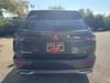 6 thumbnail image of  2025 Mitsubishi Outlander SE