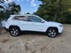 3 thumbnail image of  2019 Jeep Cherokee Limited