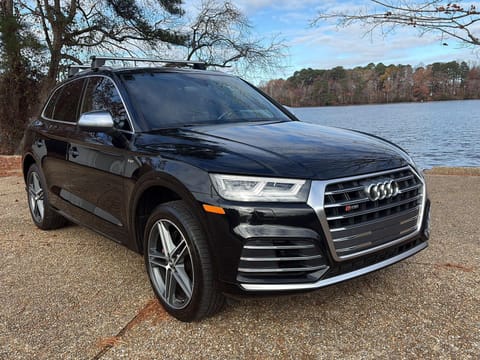1 image of 2018 Audi SQ5 Premium Plus