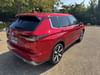 6 thumbnail image of  2025 Mitsubishi Outlander SE