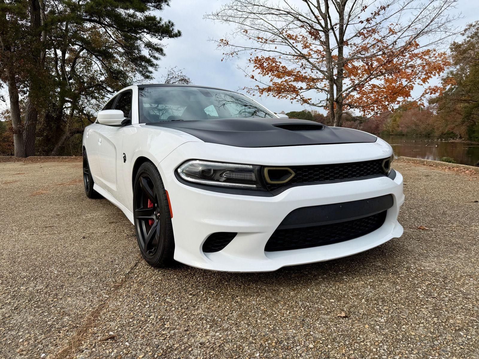 2019 Dodge Charger SRT's photo