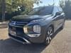 10 thumbnail image of  2025 Mitsubishi Outlander SE
