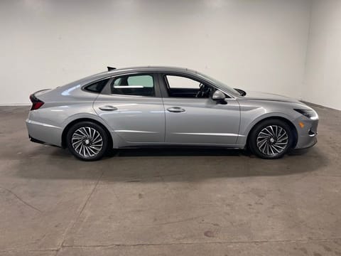 2023 Hyundai Sonata Hybrid Limited