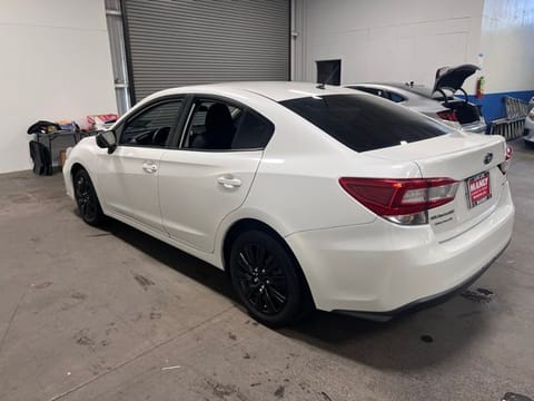 2019 Subaru Impreza 2.0i
