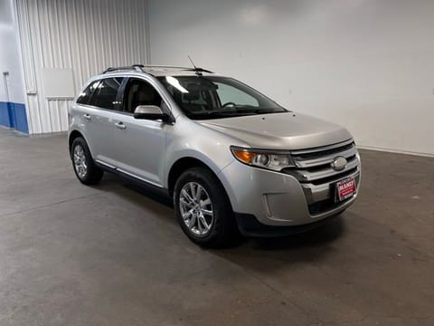 1 image of 2011 Ford Edge Limited